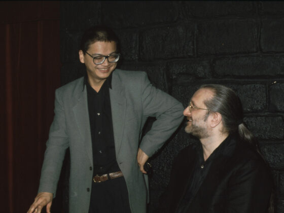 L'histoire du double fond café magie à Paris